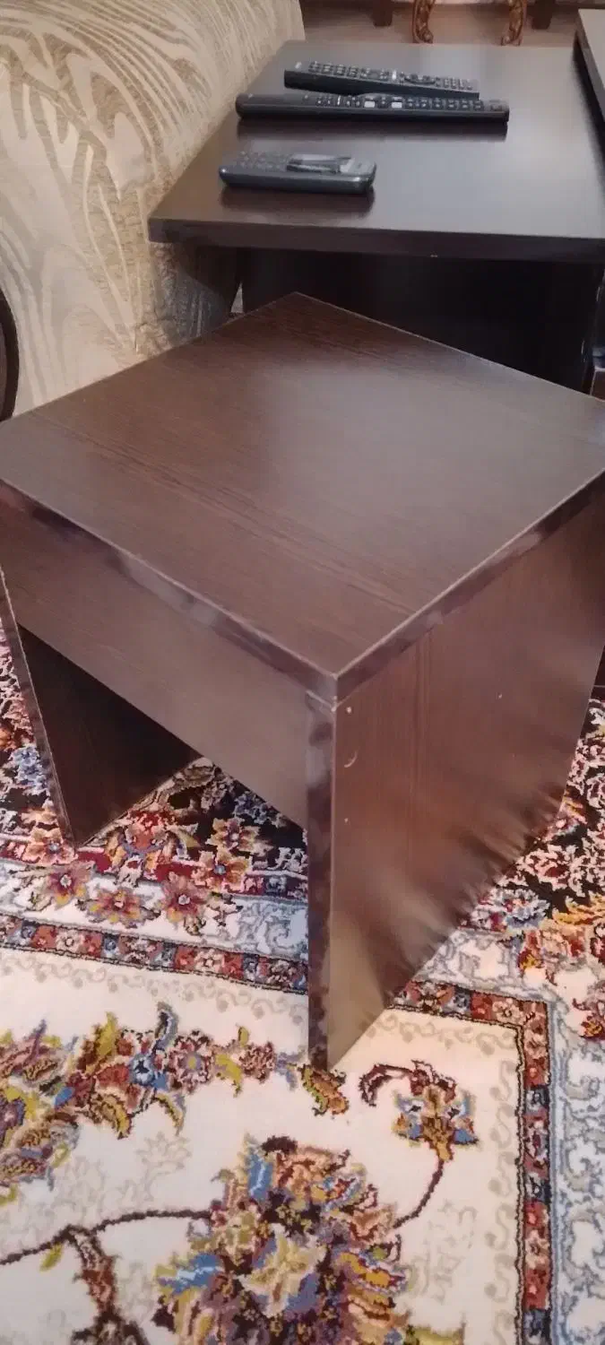 میز جلو مبلی و گل دیفن سرحال|مبلمان خانگی و میز عسلی|سیستان, |دیوار