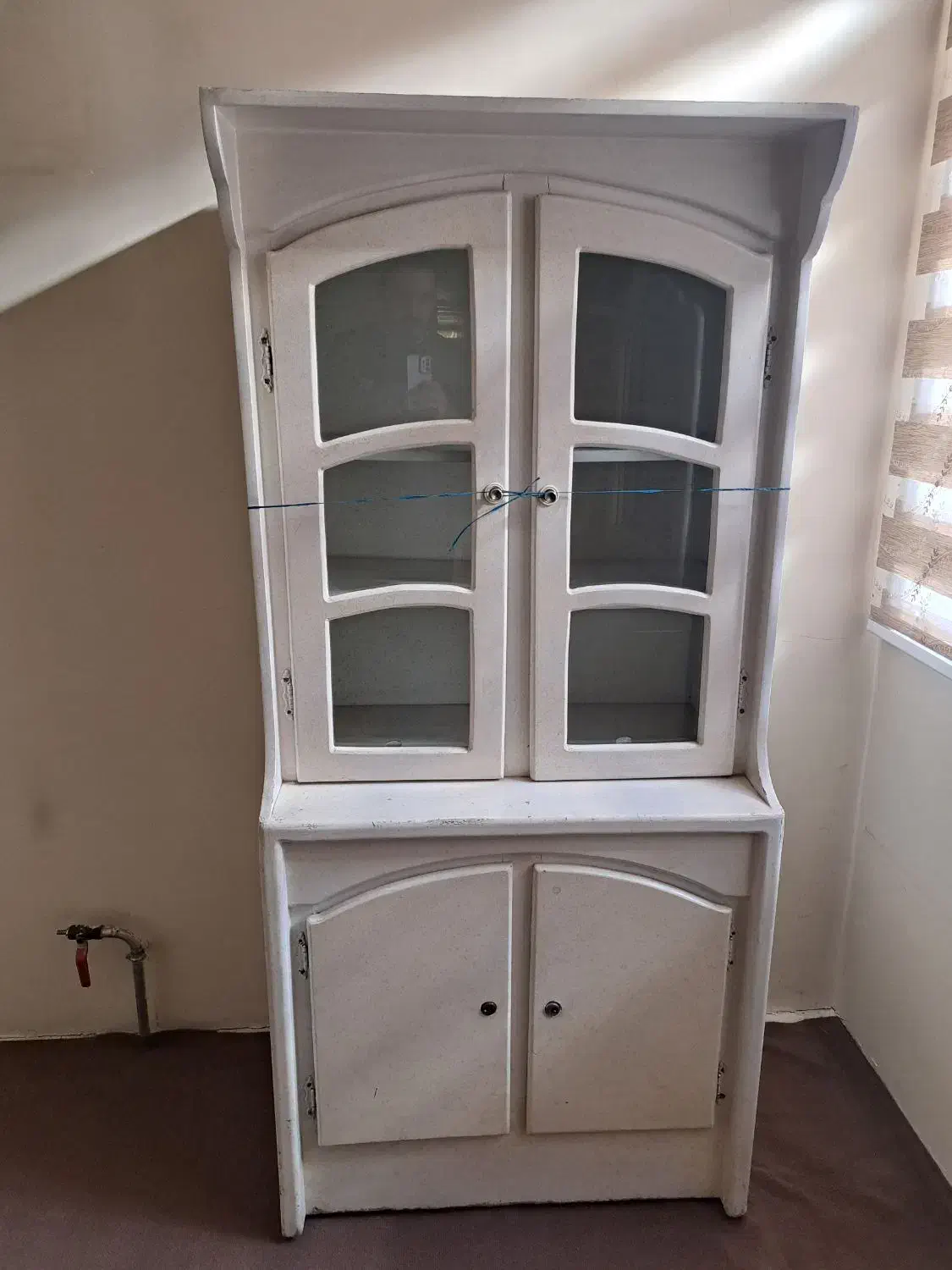 بوفه . میز آرایش و پا تختی|تخت و سرویس خواب|ارومیه, |دیوار