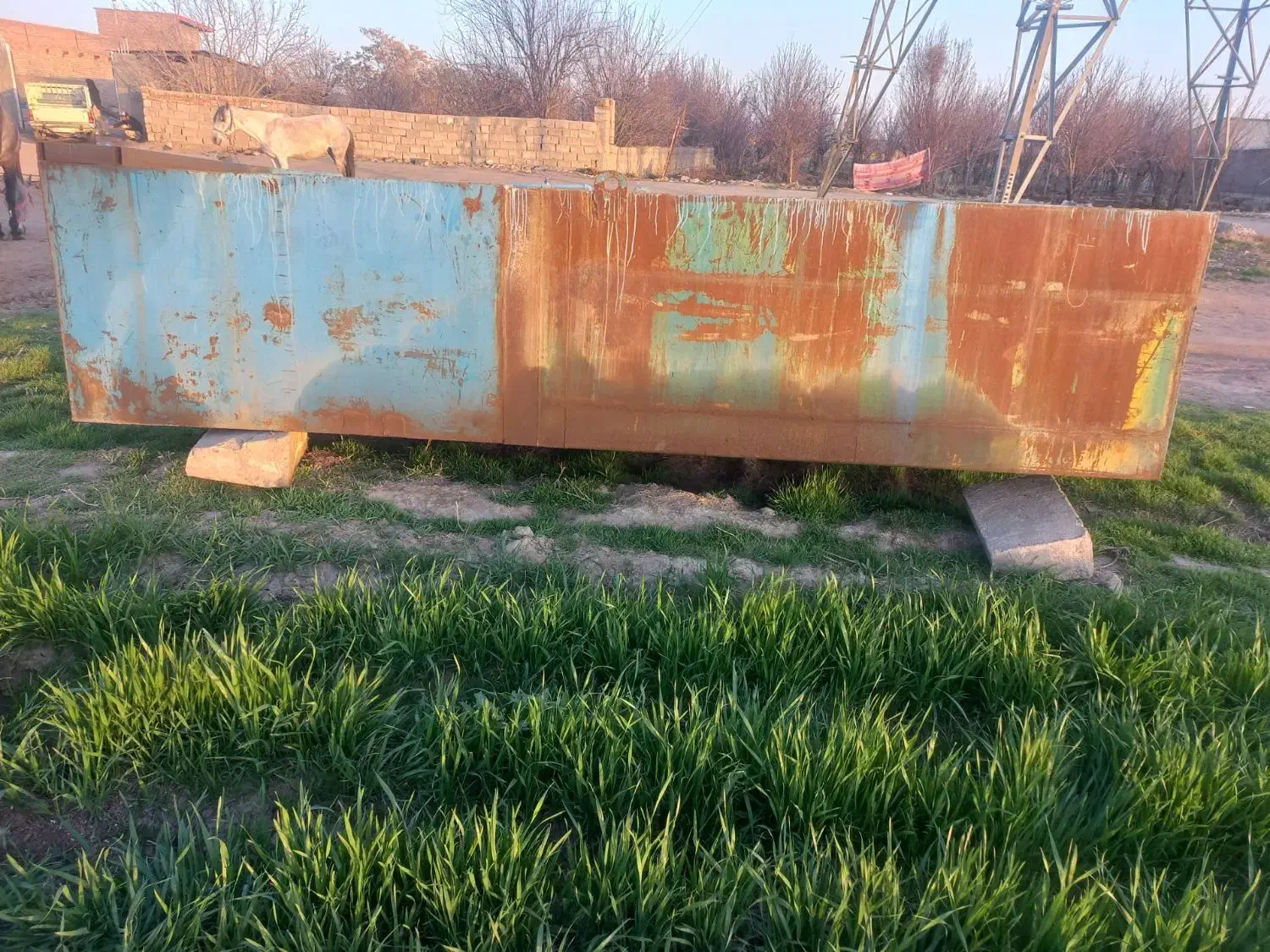 تانکر|مصالح و تجهیزات ساختمان|نیشابور, چمبران|دیوار