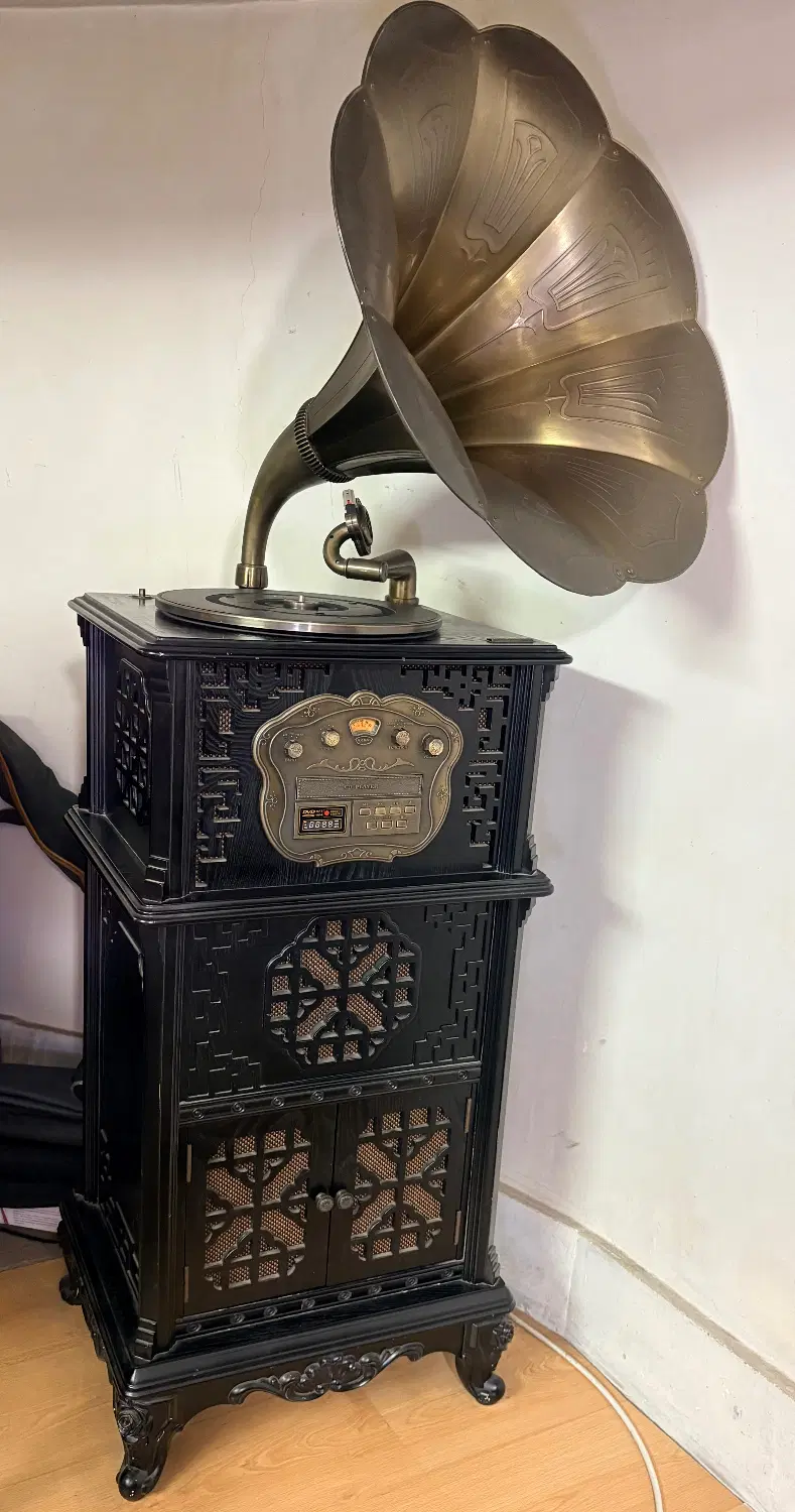 گرامافون ایستاده کلاسیک Antique K-106|سیستم صوتی خانگی|تهران, دروس|دیوار