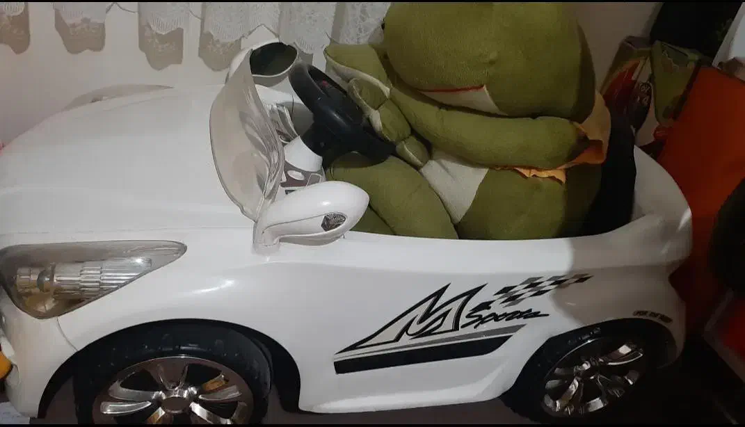 ماشین شارژی دو موتوره|اسباببازی بچه|فردیس, شهرک ناز|دیوار