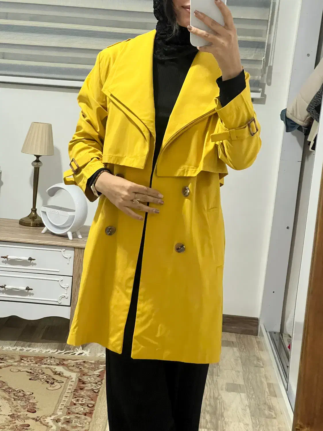 سالم هستن و نو|لباس|میانه, |دیوار