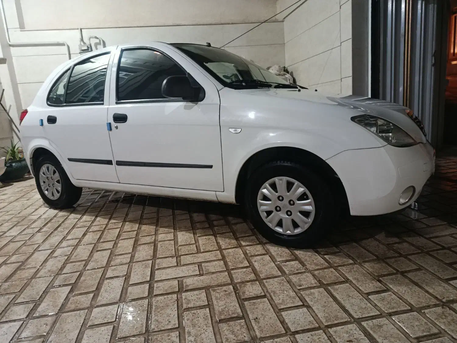 تیبا 2  مدل99 خانگی|خودرو سواری و وانت|خرم‌آباد, |دیوار