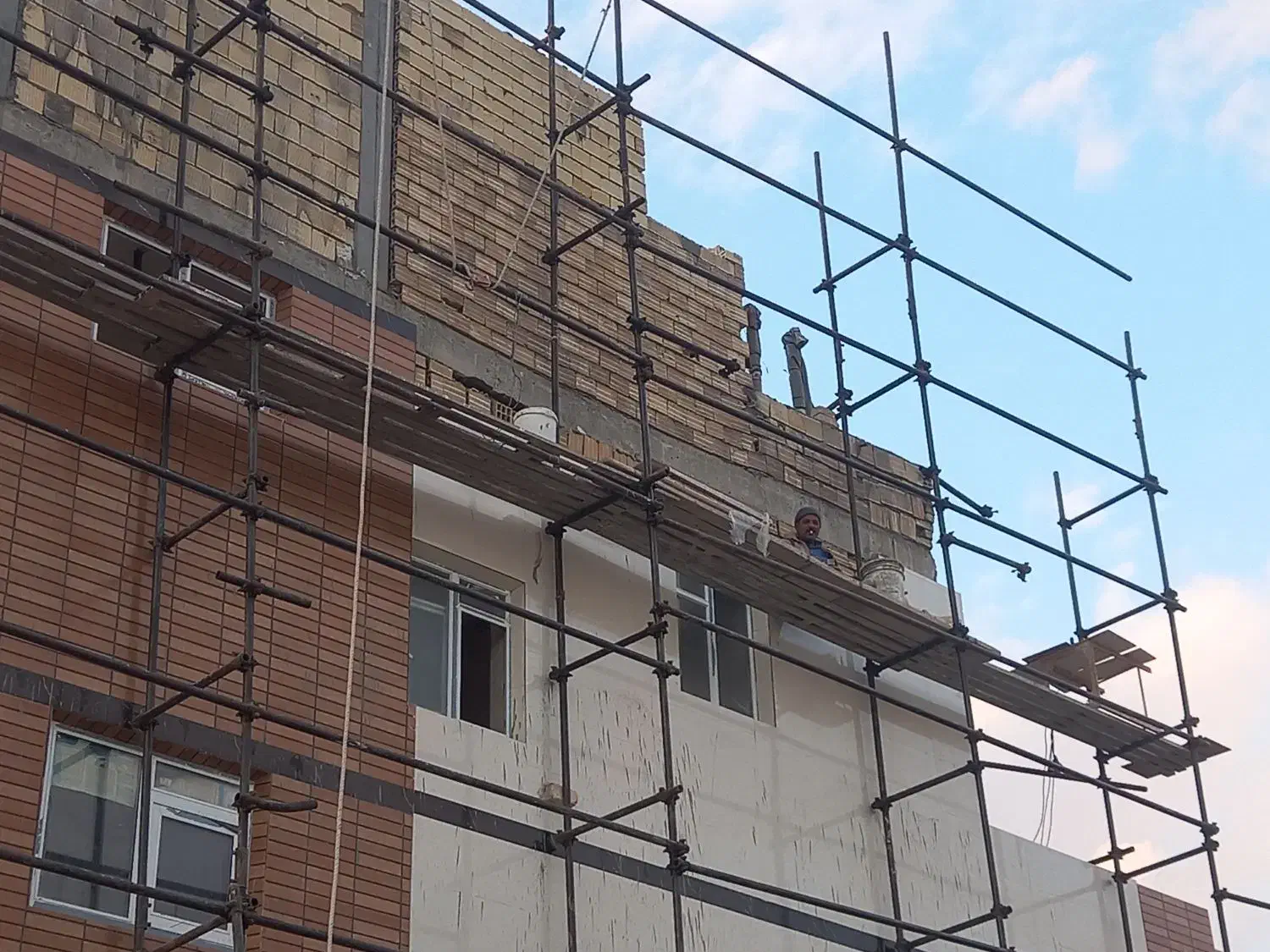 پیمانکاری ساختمان،نازک کاری|خدمات پیشه و مهارت|فلاورجان, |دیوار