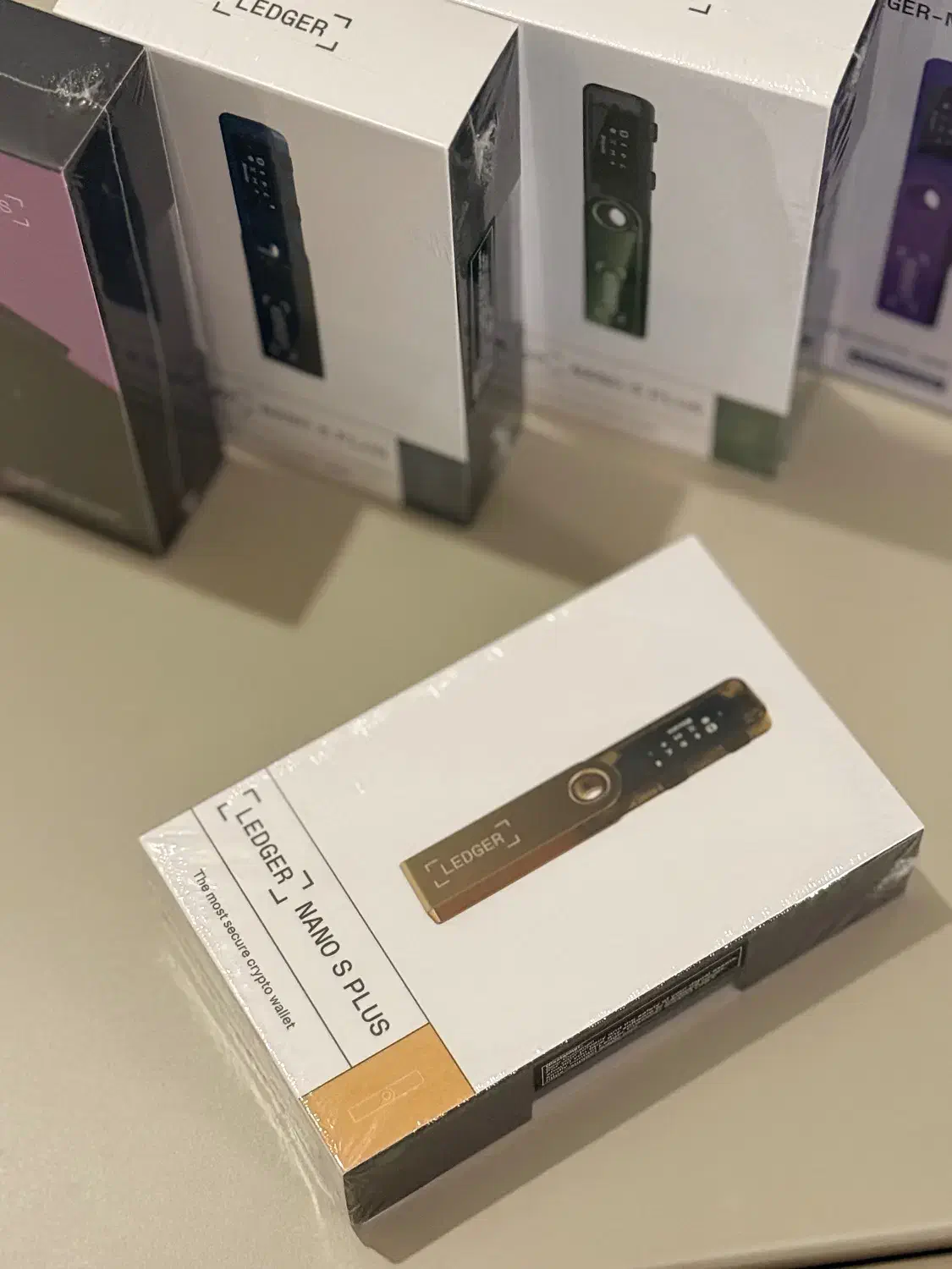 Ledger nano s plus کیف پول لجر|قطعات و لوازم جانبی رایانه|تهران, مجیدیه|دیوار