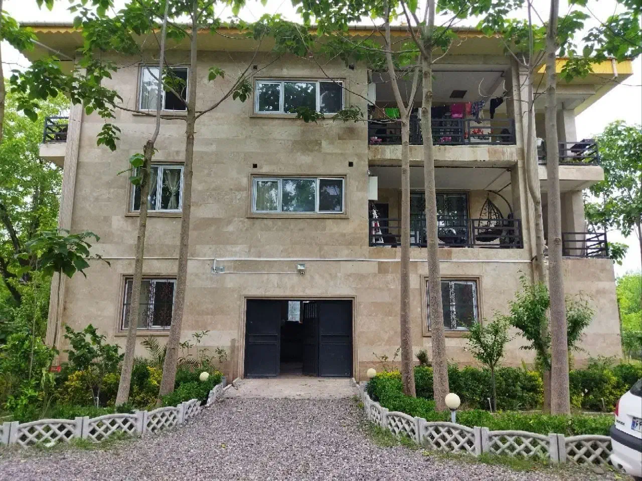 اجاره ورهن ویلا آپارتمان 120متری|اجارهٔ آپارتمان|لاهیجان, بازکیاگوراب|دیوار