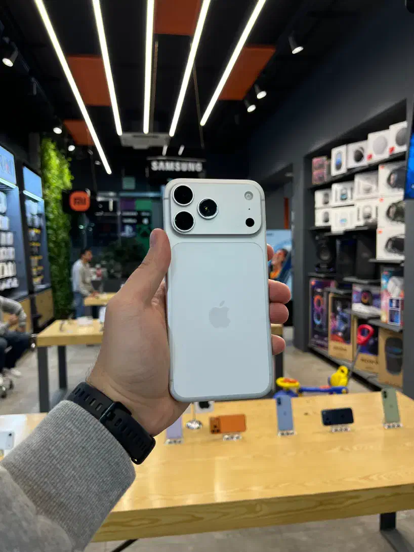 iPhone 17pro max اکتیو zaa|موبایل|مشهد, بهشت|دیوار