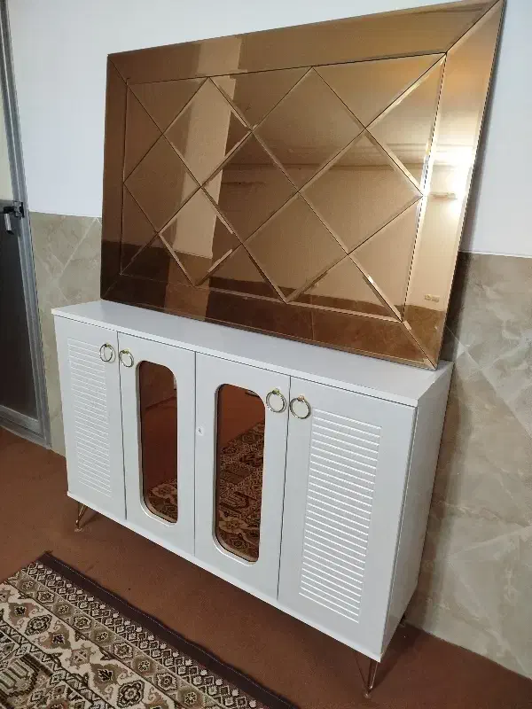 آینه کنسول|بوفه، ویترین، کنسول|اردکان, |دیوار