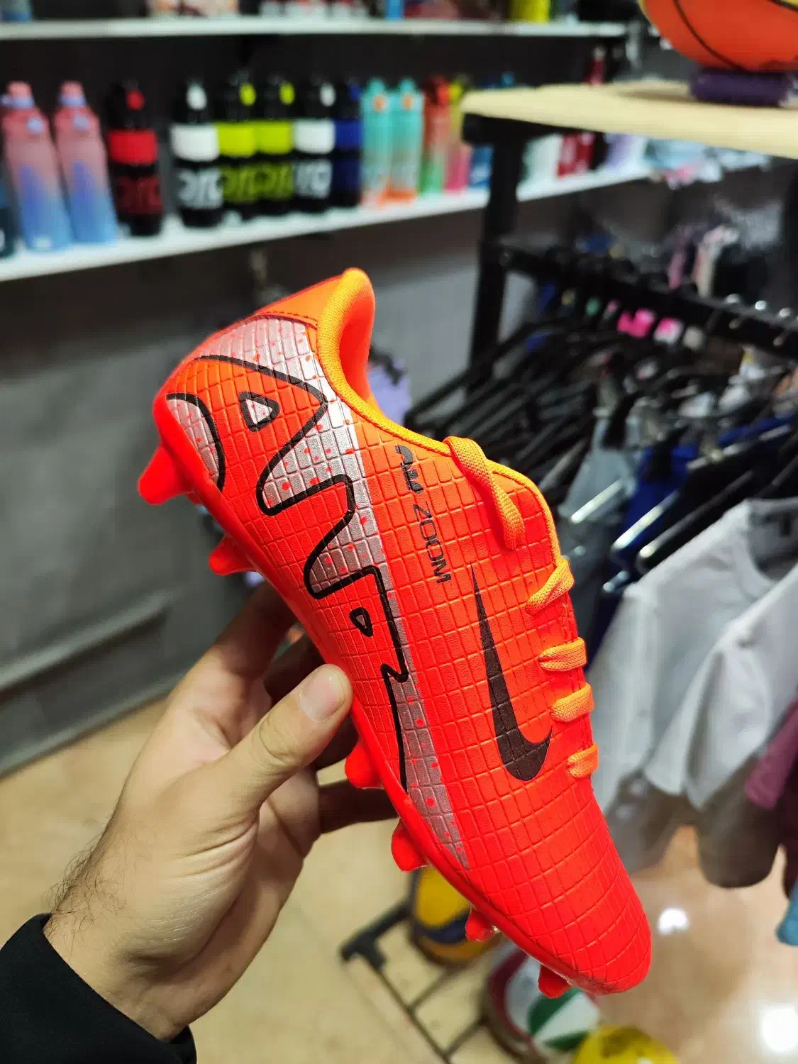 کفش چمنی|کیف، کفش، کمربند|ارومیه, |دیوار