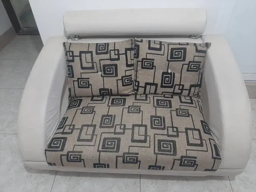 سرویس 7نفره مبل و میز کار|مبلمان خانگی و میز عسلی|قرق, |دیوار