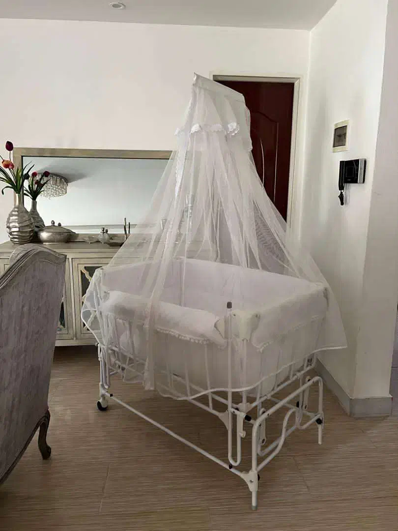 تخت کنار مادر|تخت و صندلی بچه|چالوس, |دیوار