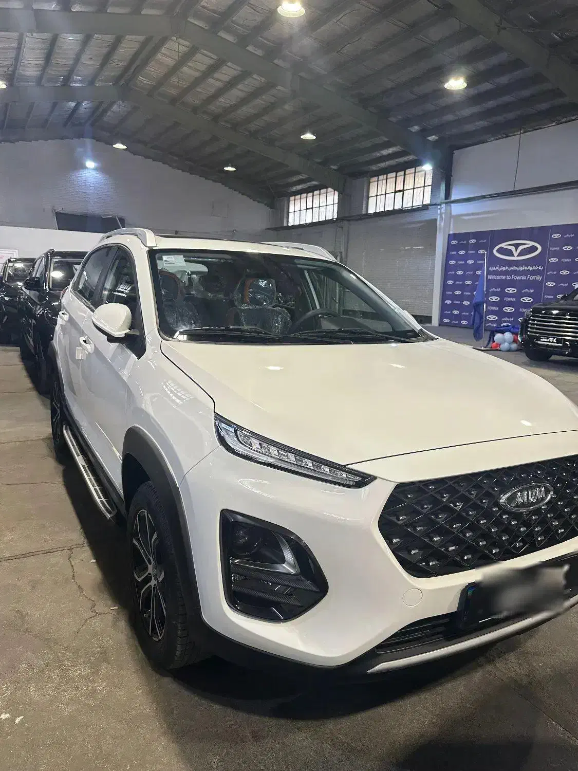 TKkتجارت خودروی خسروانی/ام وی امX22|خودرو سواری و وانت|تهران, شهرک دانشگاه|دیوار