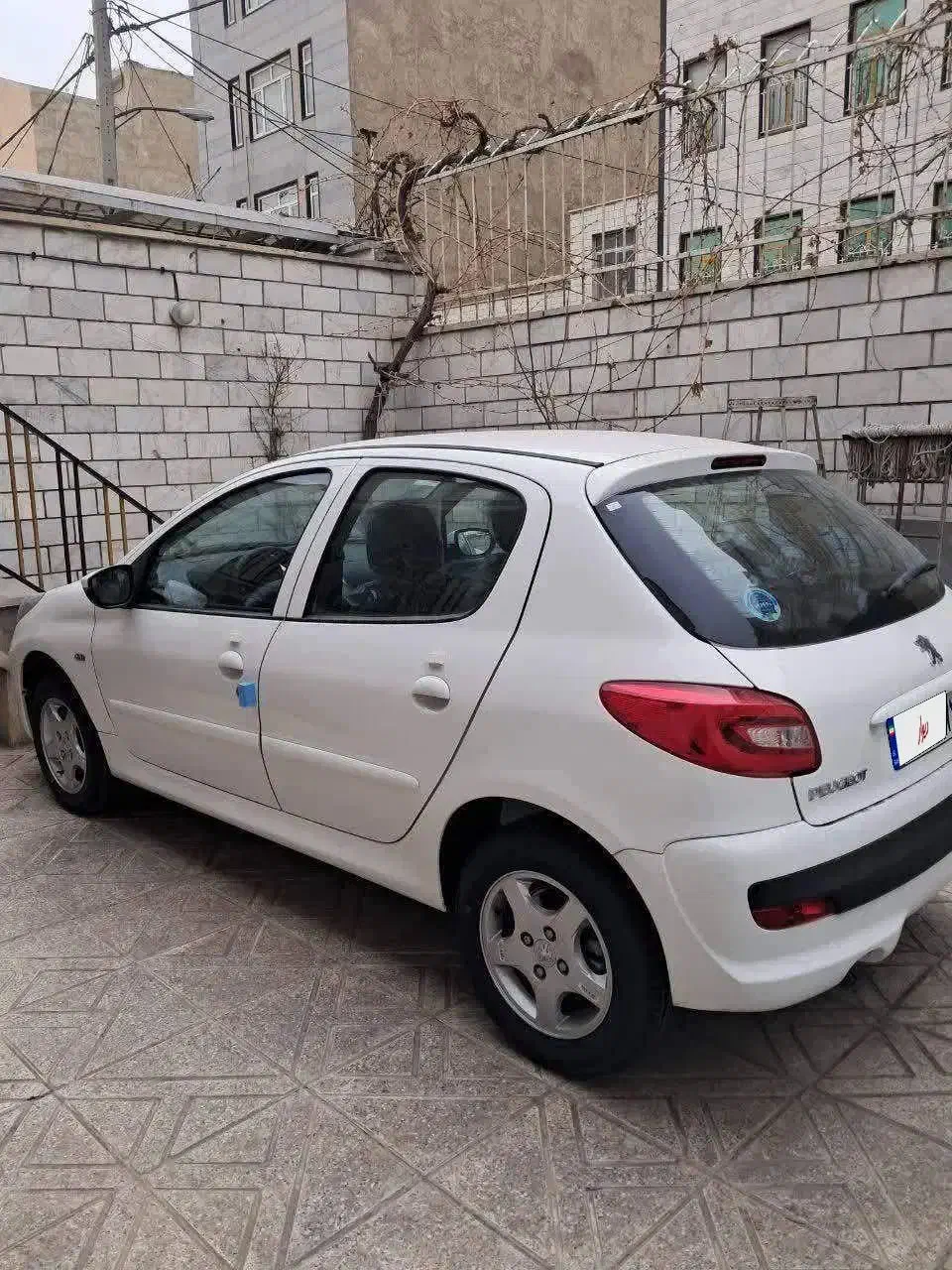 207 اتومات|خودرو سواری و وانت|تهران, باغ خزانه|دیوار