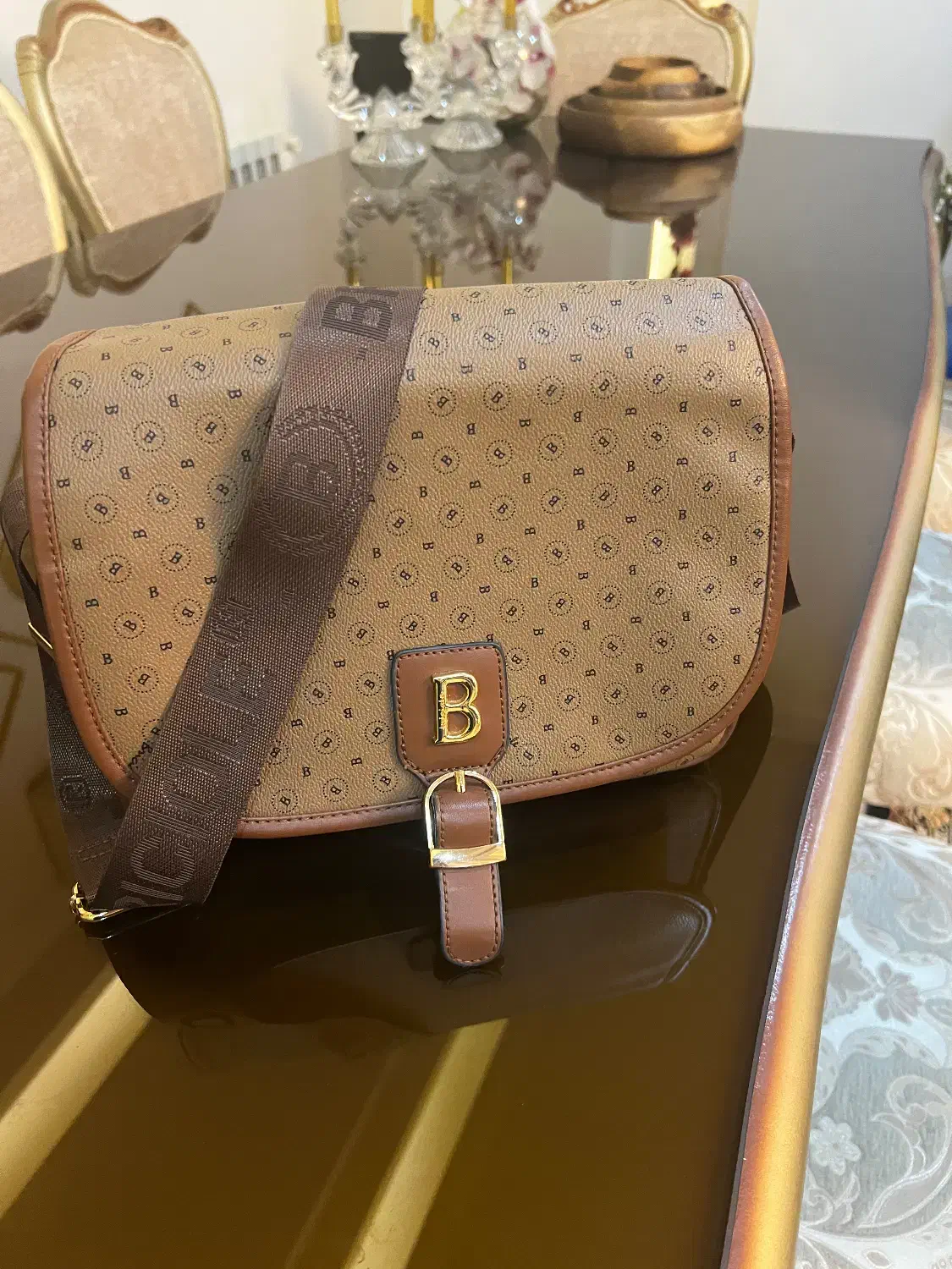 کیف و کفشهای ارجینال ایتالیایی|کیف، کفش، کمربند|ساری, |دیوار