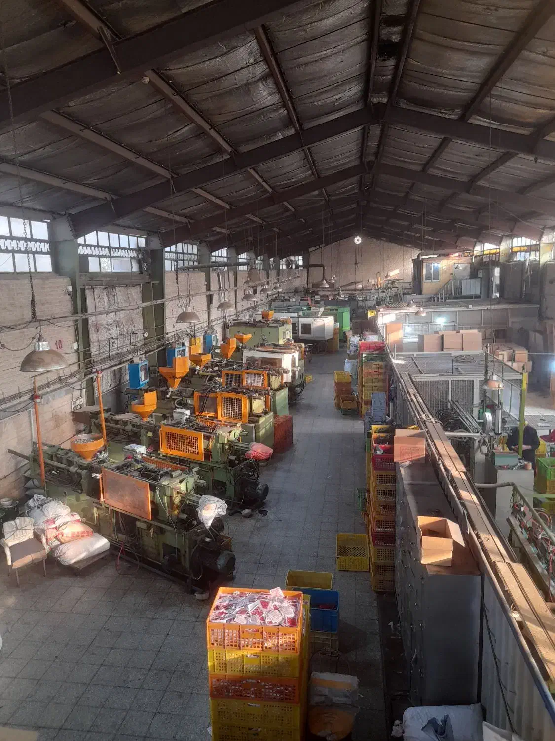 کارگر ساده وکارگر دستگاه تزریق پلاستیک|استخدام صنعتی، فنی، مهندسی|تهران, هفده شهریور|دیوار