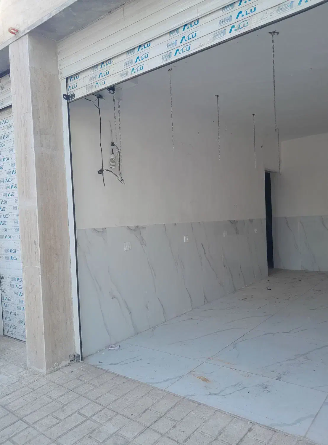 دو باب مغازه تجاری|اجارهٔ مغازه و غرفه|کوهدشت, |دیوار