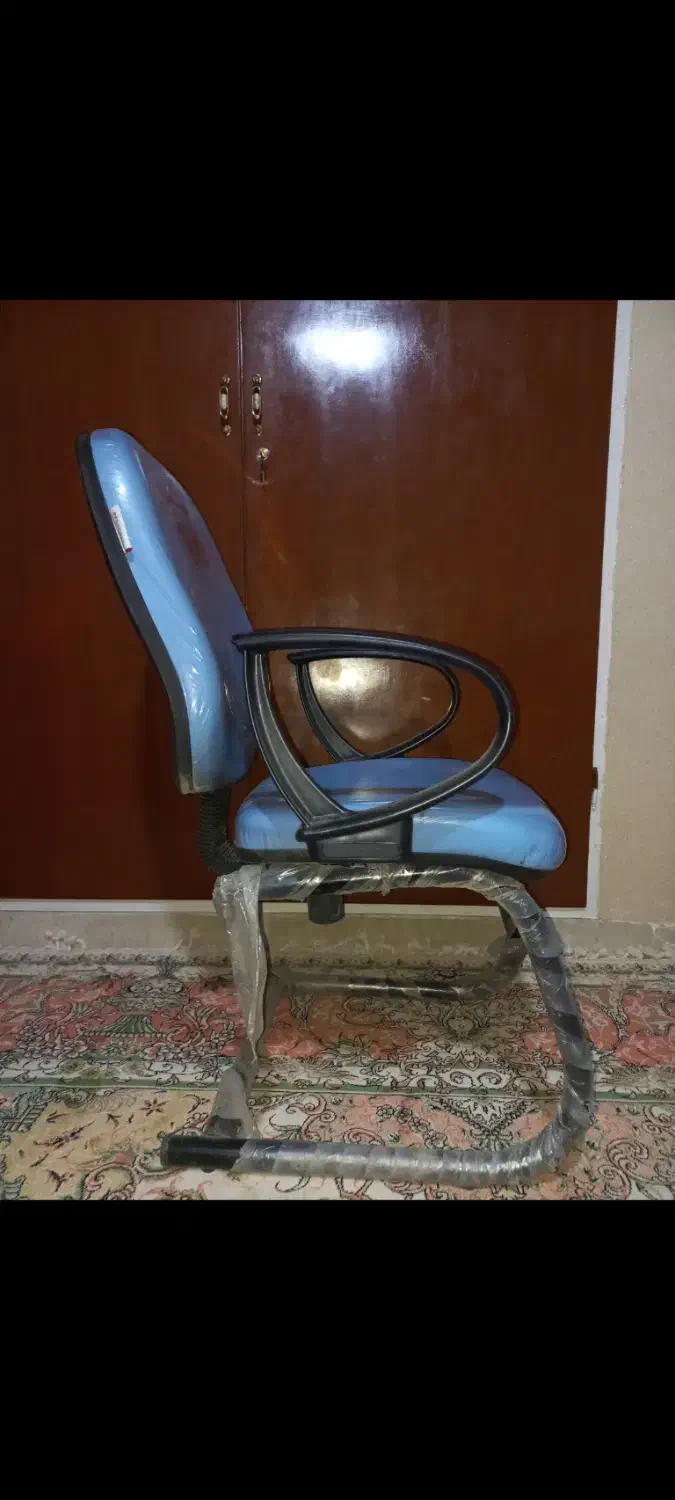 صندلی|مبلمان اداری|اراک, |دیوار