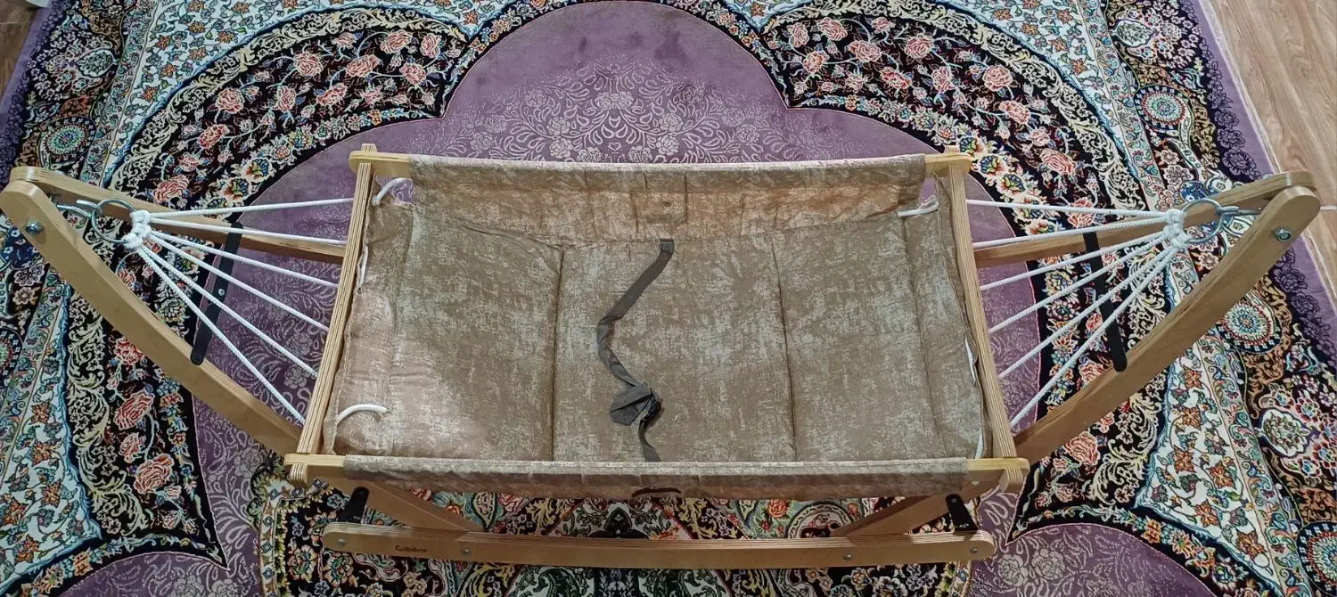 گهواره ننو  بدون استفاده|کالسکه و لوازم جانبی|رشت, استقامت ۲|دیوار