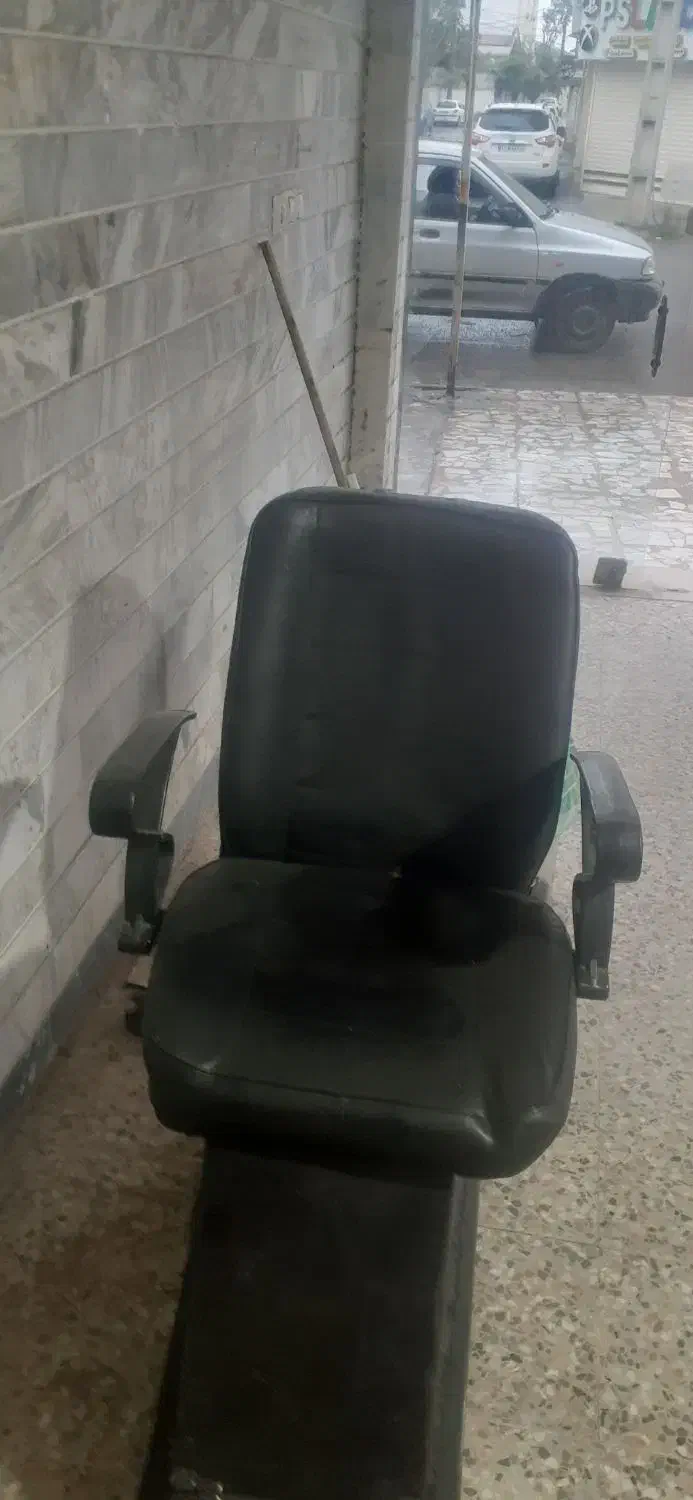 صندلی ارایشگری|آرایشگاه و سالن‌های زیبایی|ماسال, |دیوار