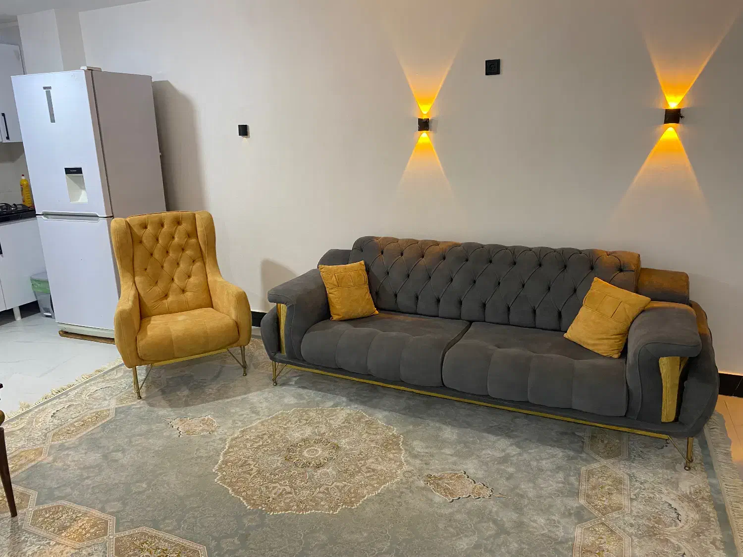 رفاهی مبله لوکس/گلشهر شمالی دامایی/روزانه نصف روز|اجارهٔ کوتاهمدت آپارتمان و سوئیت|بندرعباس, |دیوار