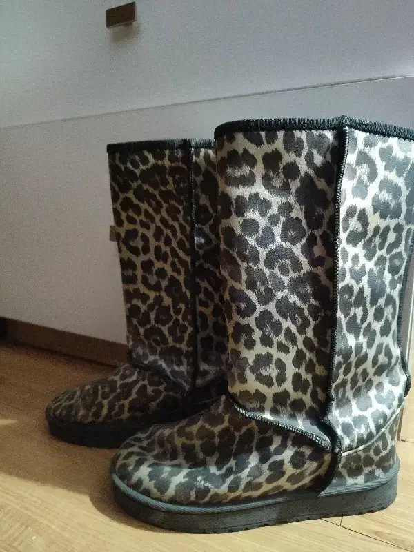 بوت آگ بلند پلنگی سایز 38|کیف، کفش، کمربند|تهران, چوب تراش|دیوار