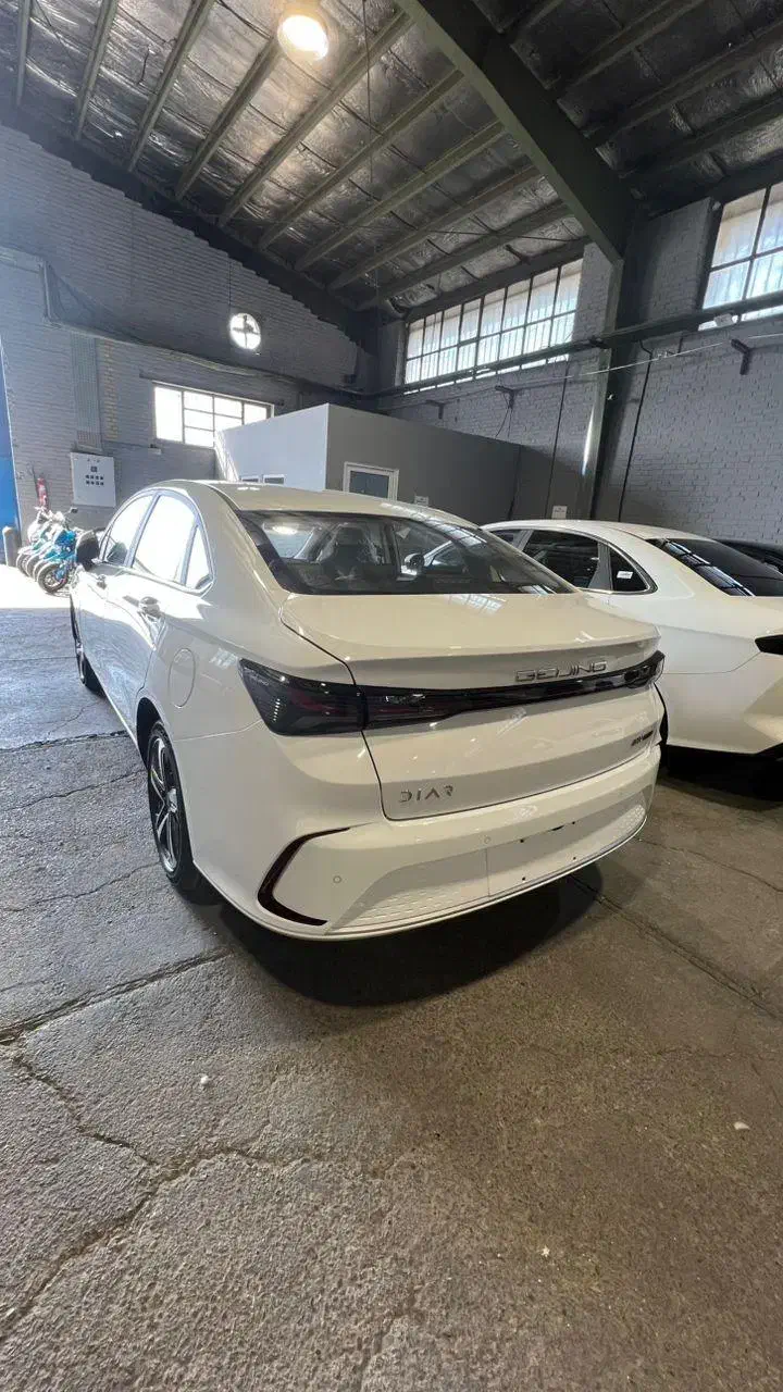 تجارت خودرو خسروانی /فروش بیجینگ U5|خودرو سواری و وانت|تهران, شهرک استقلال|دیوار