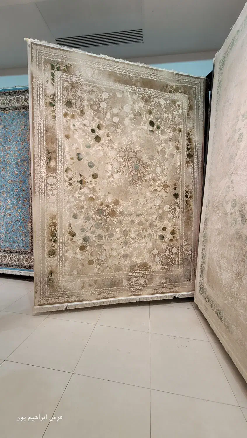 پرنیان نقره ای 1200 شانه اصلی تخفیفی|فرش|مشهد, سراب|دیوار