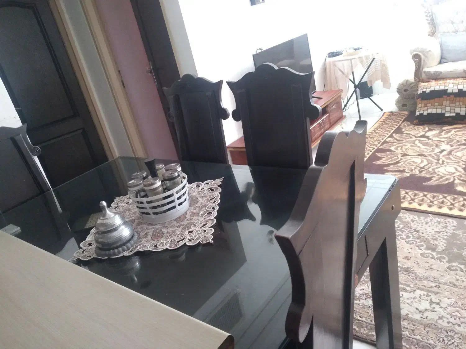 میز ناهار خوری سالم شیش نفره|میز و صندلی غذاخوری|شاهینشهر, گرگاب|دیوار