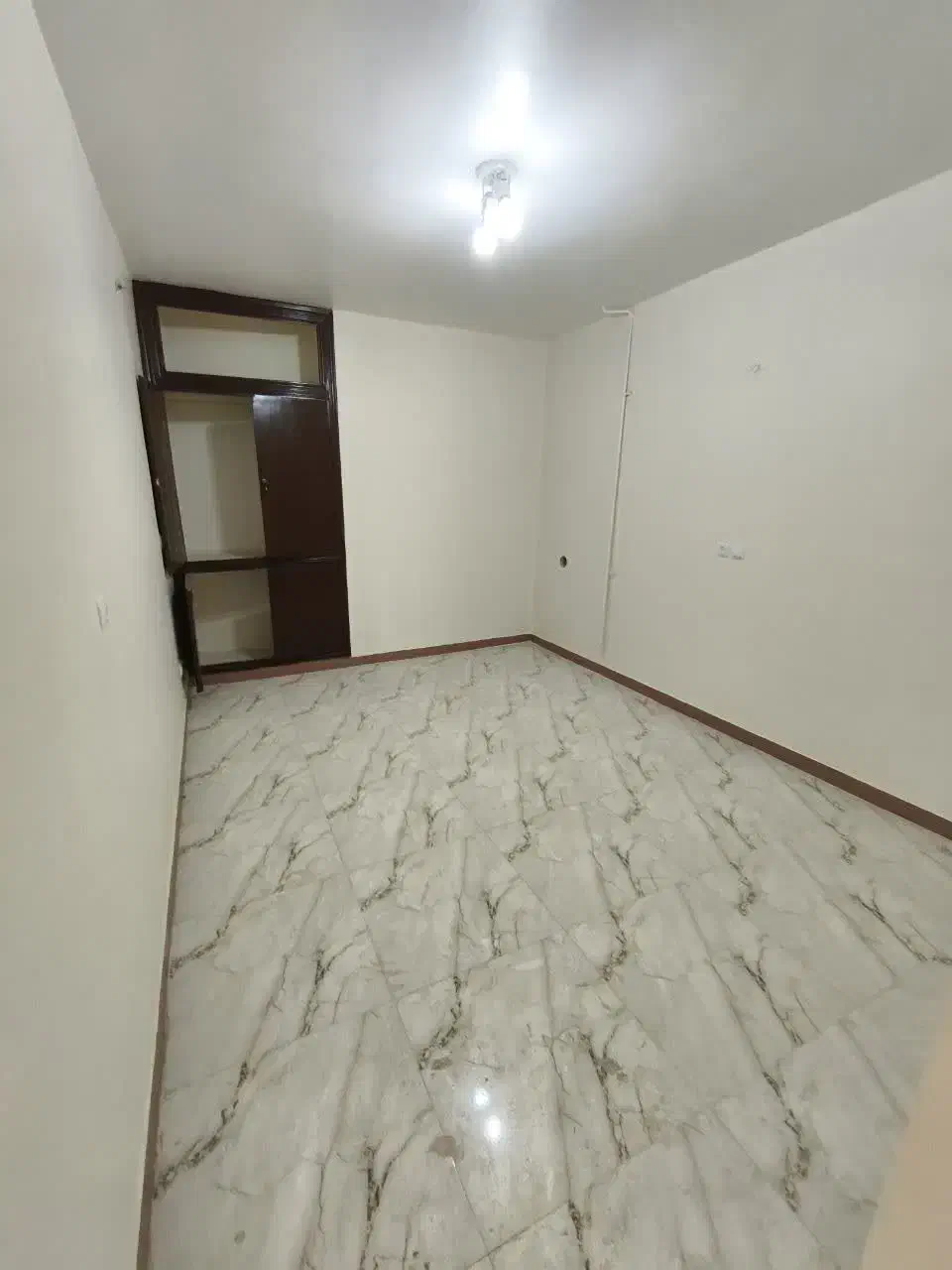 رنگکاری و نقاشی ساختمان با قیمت مناسب|خدمات پیشه و مهارت|خرمآباد, |دیوار