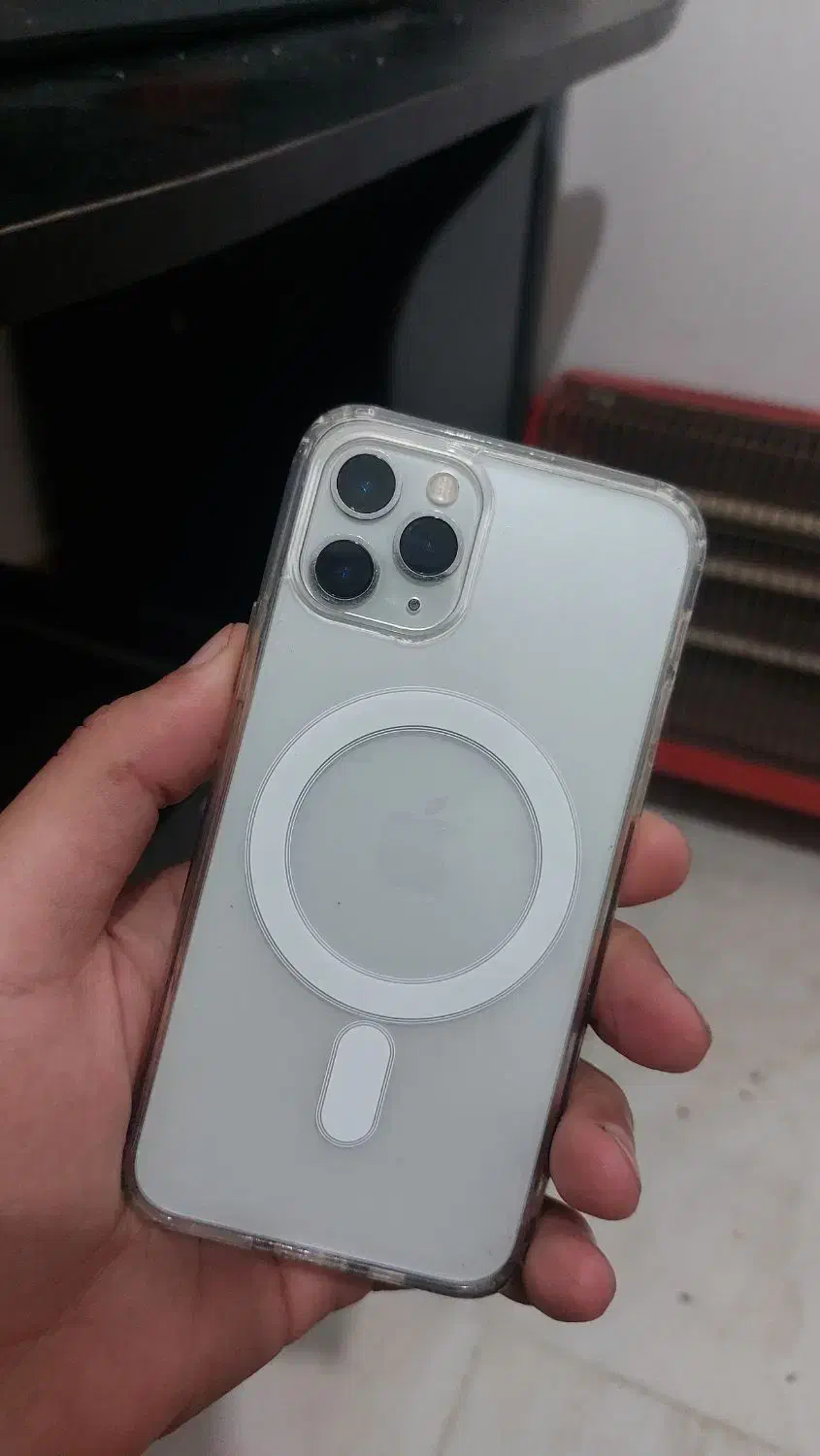 ایفون11pro سفید256|موبایل|صومعهسرا, |دیوار