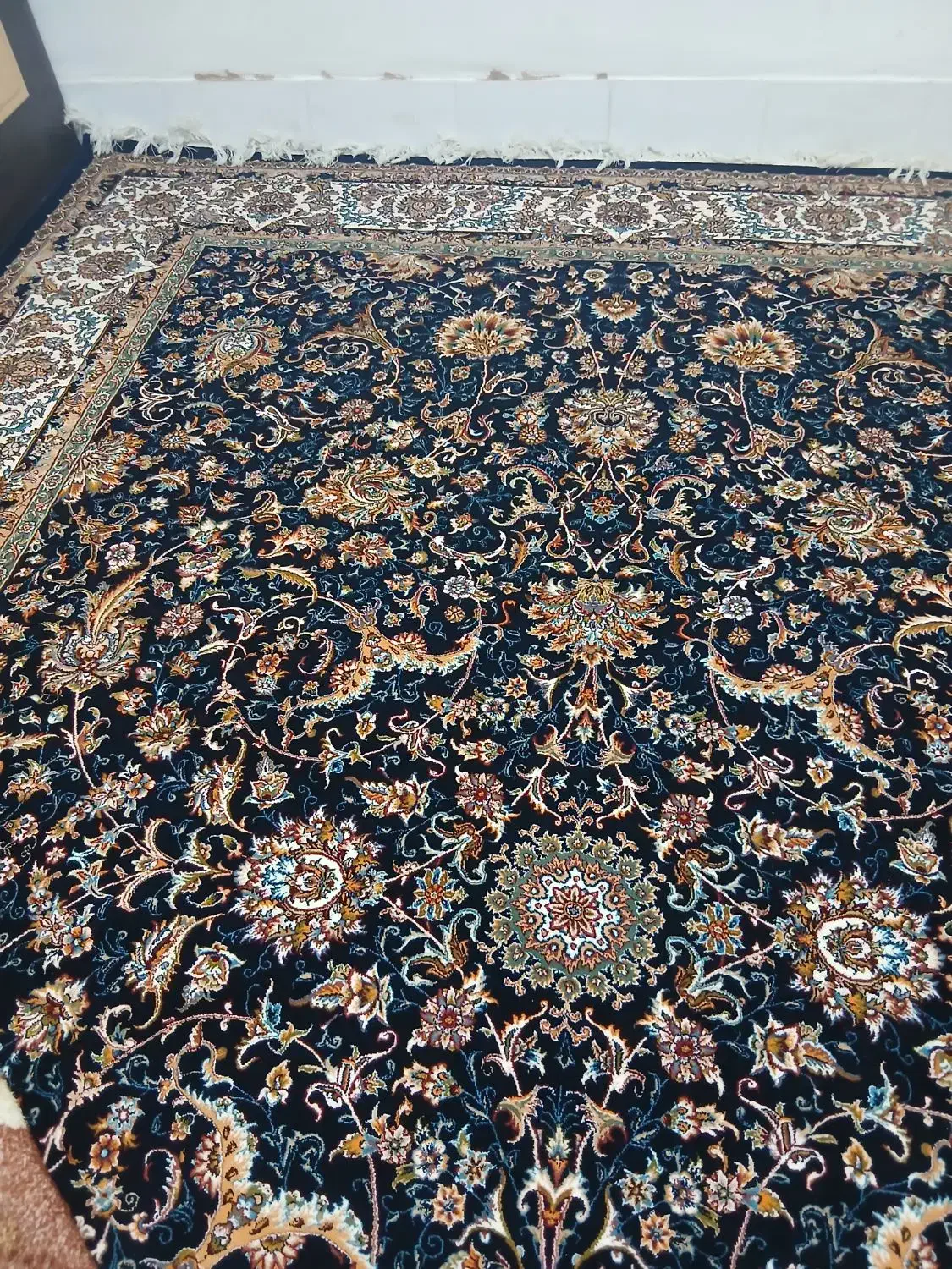 فرش ۹ متری نو ۲۳ میلیون ۲ عدد فرش ۱۲ متری|فرش|بروجن, |دیوار