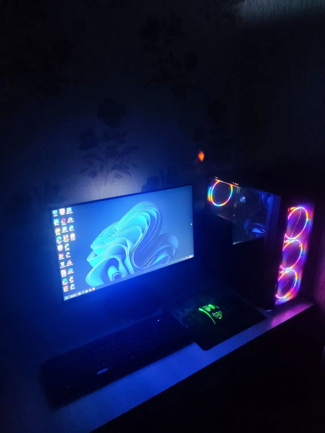 کامپیوتر کیس گیمینگ|رایانه رومیزی|فردیس, فردیس|دیوار