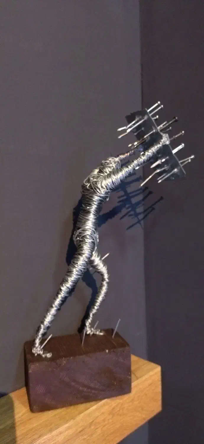 مجسمه های سیمی دست ساز|مجسمه، تندیس، ماکت|فولادشهر, B4|دیوار