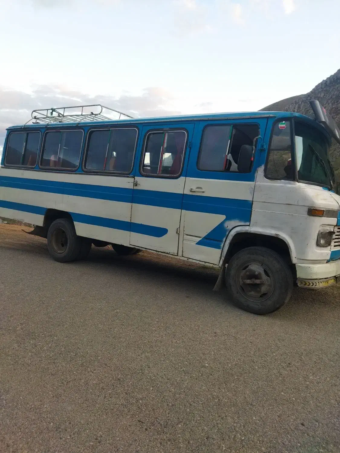 مینی بوس مدل62|خودرو سنگین|سنندج, |دیوار