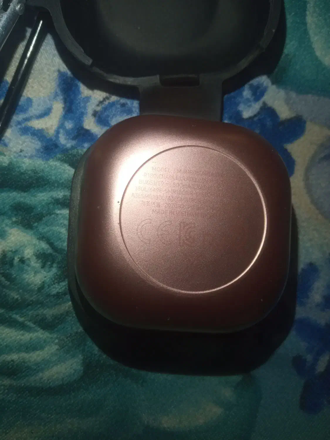 گلکسی برادر لایو.ایربادز سامسونگ|لوازم جانبی موبایل و تبلت|مشهد, فارغ التحصیلان|دیوار