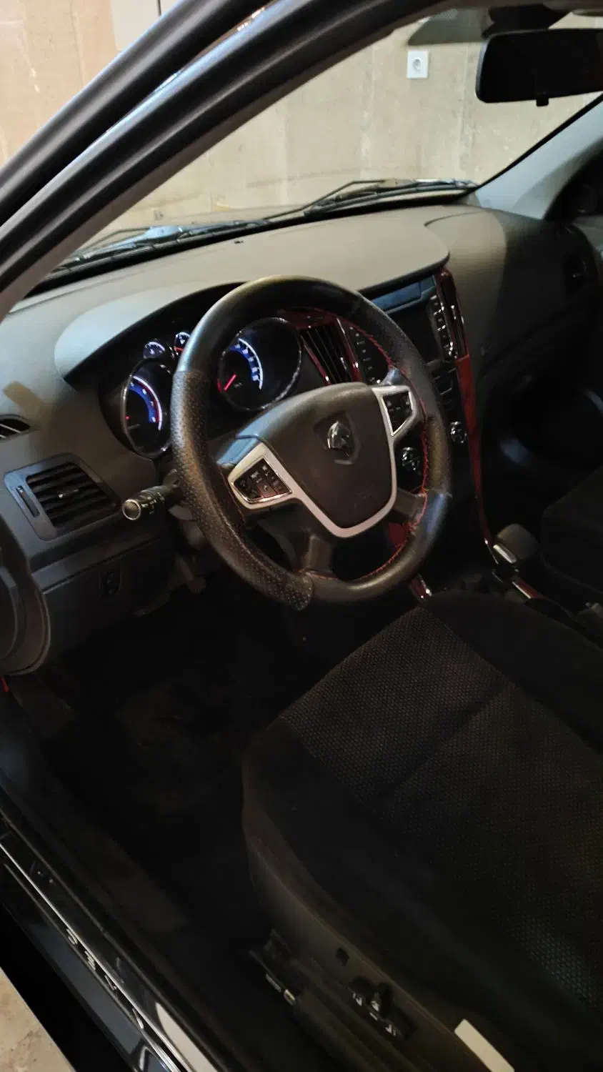 دنا پلاس اتومات ۴۰۲|خودرو سواری و وانت|قم, مجیدیه|دیوار