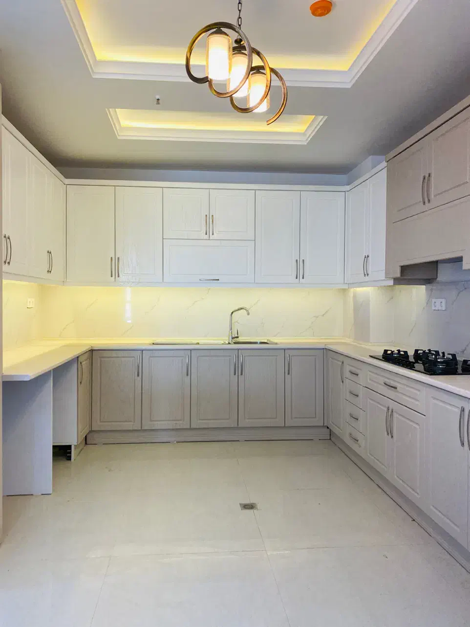 آپارتمان ۱۶۰ متری % صفر سه نبش % برند مطمئن|فروش آپارتمان|مشهد, الهیه|دیوار