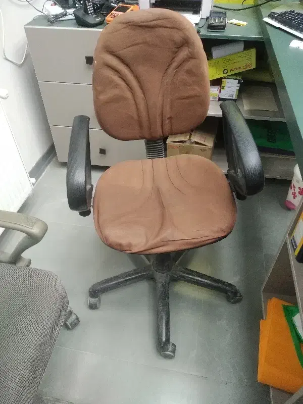 صندلی|صندلی و نیمکت|بجنورد, |دیوار