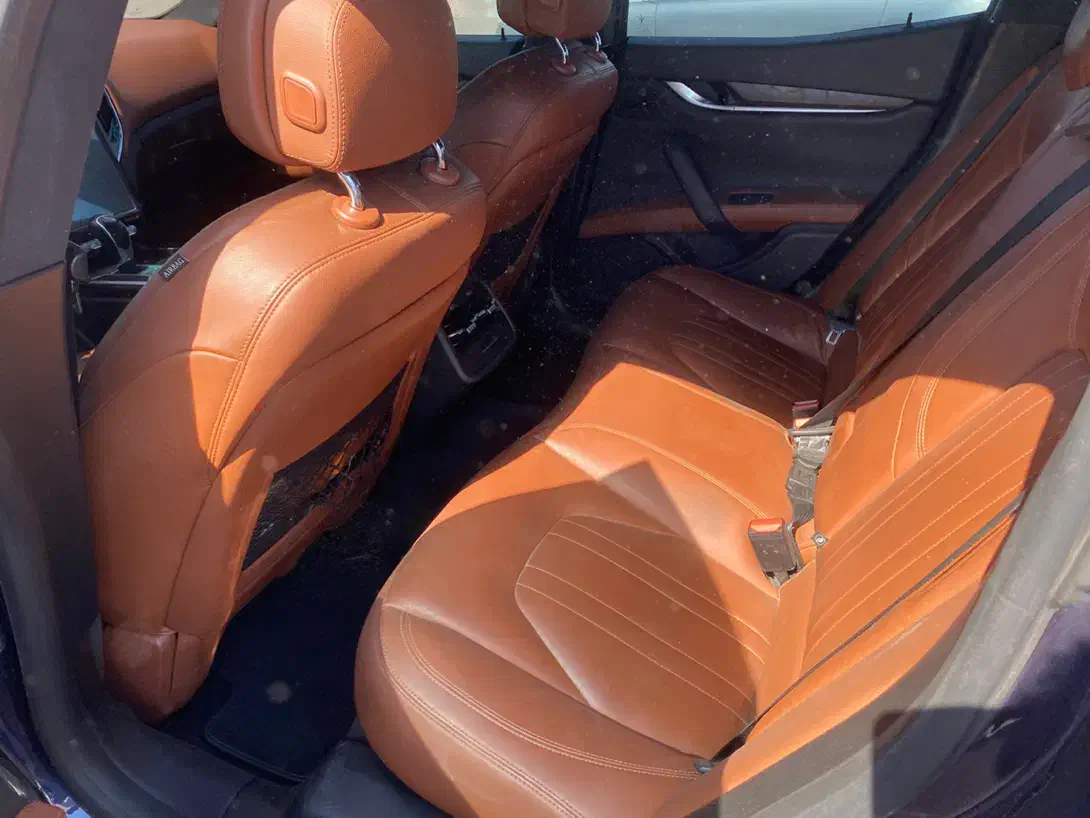 مازراتی گیبلی ۲۰۱۶ فول|خودرو سواری و وانت|رشت, هلال احمر|دیوار