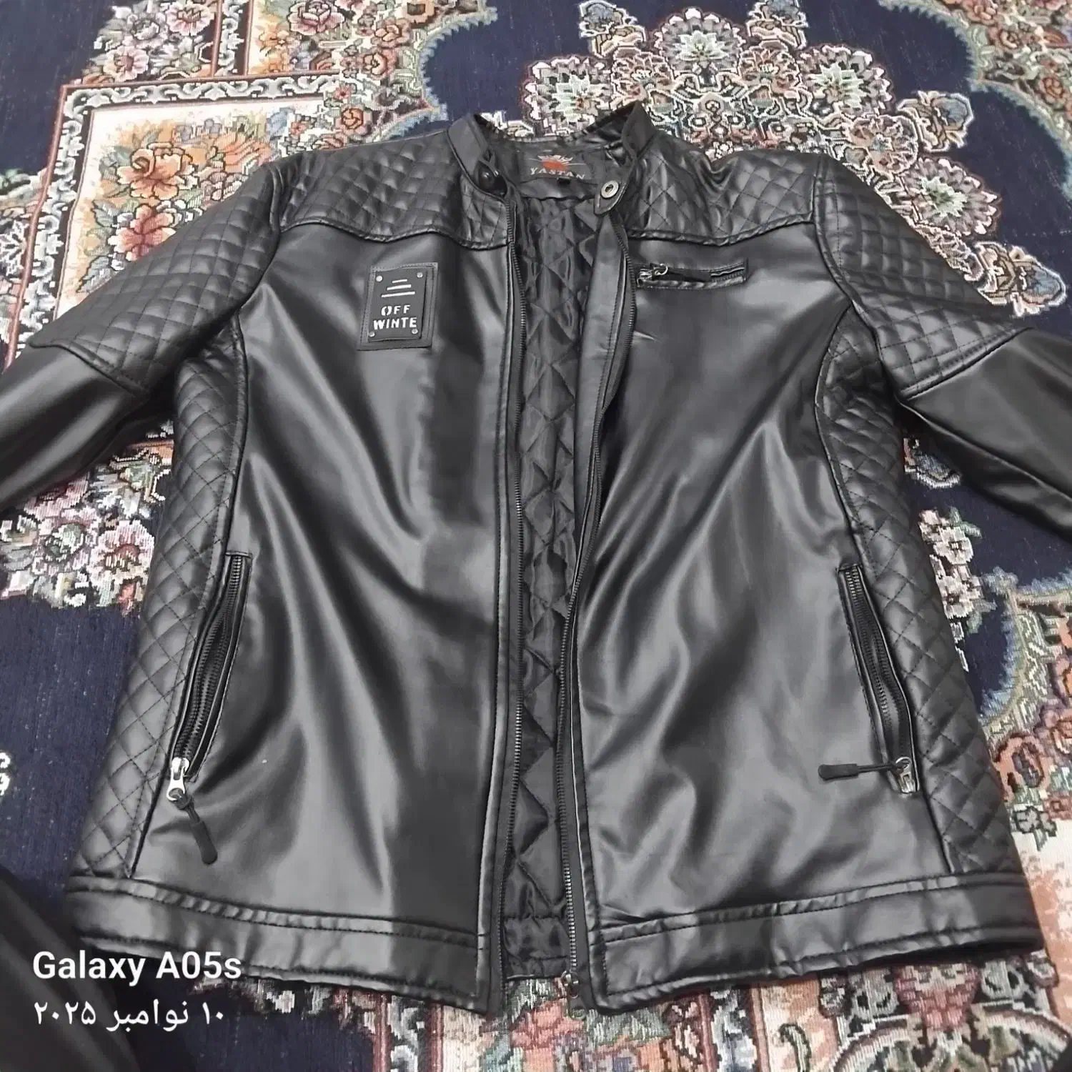 کاپشن درحدنوسایز4xzL|لباس|چمران, |دیوار