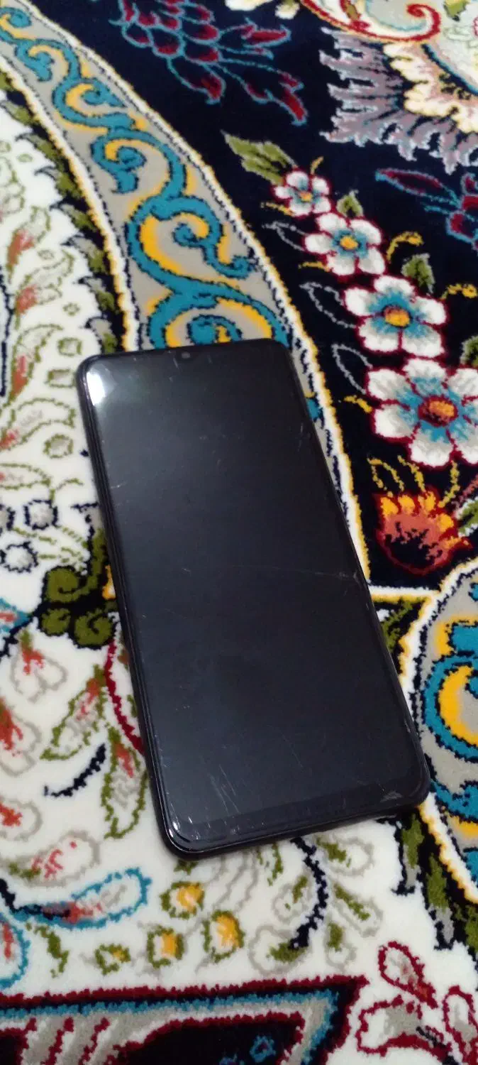 گوشی A04s لازم به تعمیر|موبایل|تربتحیدریه, فردوسی جنوبی|دیوار