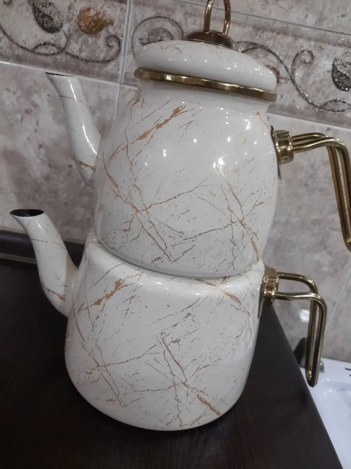 کتری وقوری|قوری، کتری، قهوهساز دستی|بومهن, |دیوار