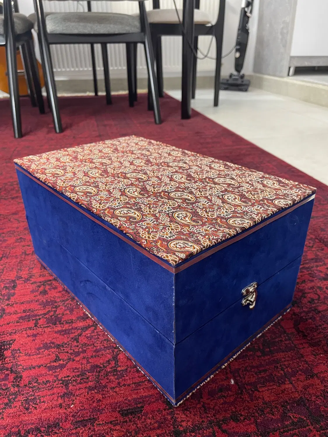 ست شکلات خوری مس و فیروزه و ترمه در جعبه نفیس ترمه|صنایع دستی و سایر لوازم تزئینی|تهران, راه آهن|دیوار