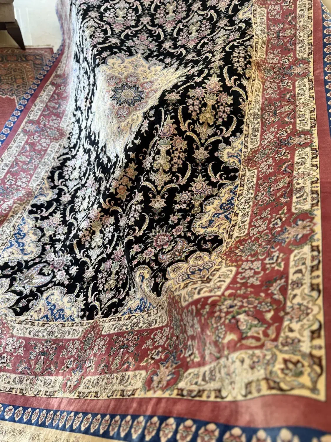 دو عدد فرش دستباف گونه ابریشم ماشینی|فرش|تهران, تهرانپارس جنوبی|دیوار