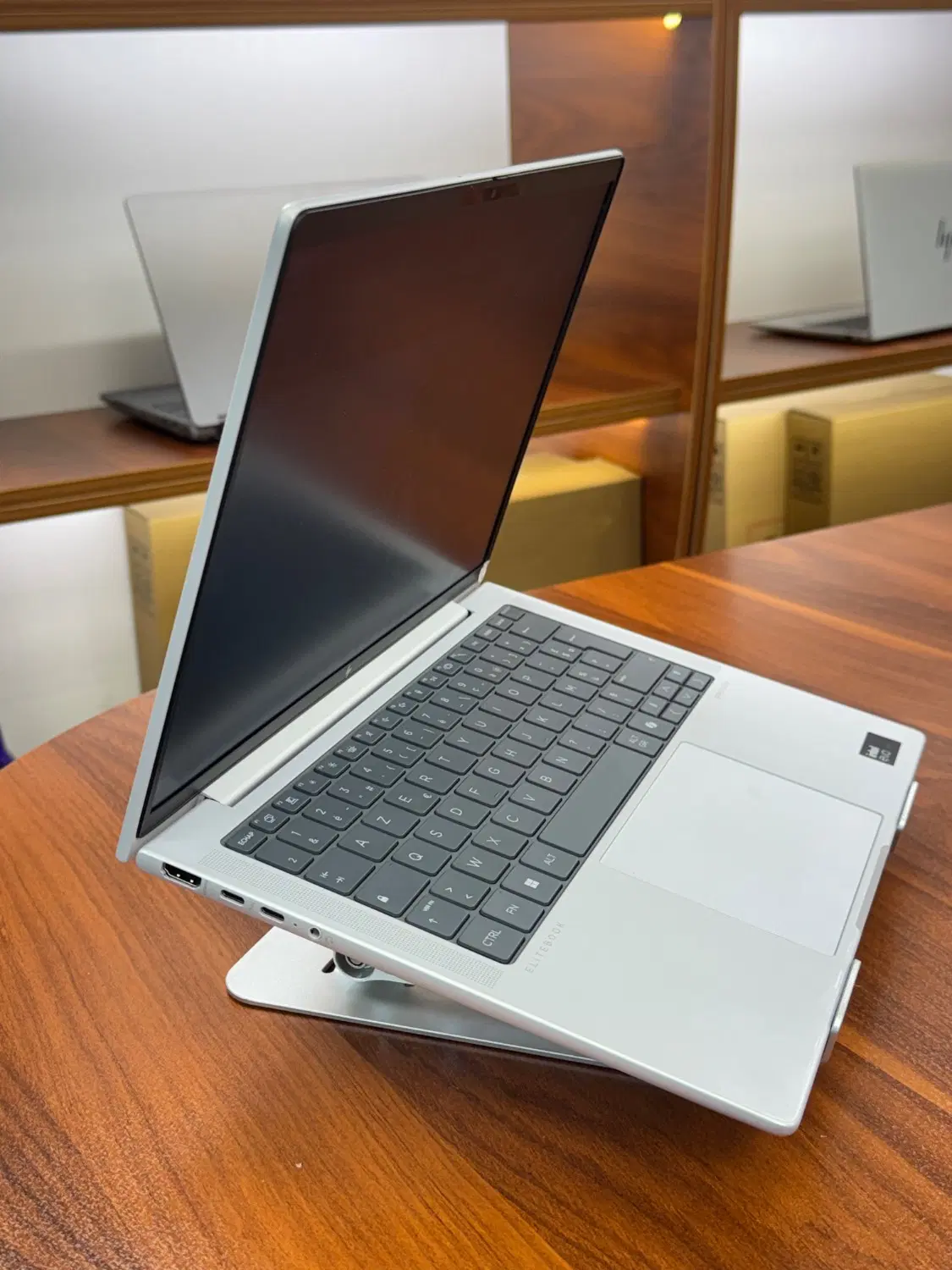 لپتاپ سبک پردازننده پر قدرت تولید2024Hp EliteBook|رایانه همراه|تهران, میدان ولیعصر|دیوار