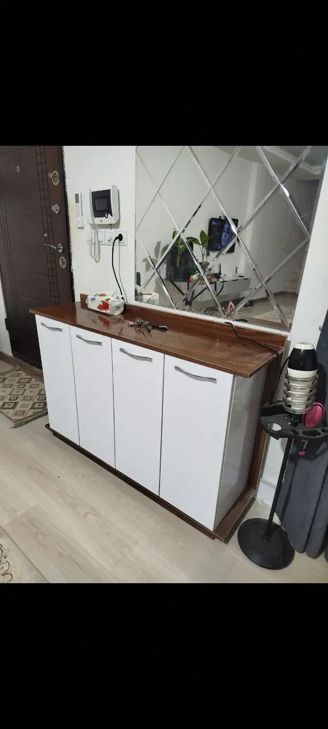 مقداری وسایل خانه|مبلمان خانگی و میز عسلی|گنبد کاووس, |دیوار