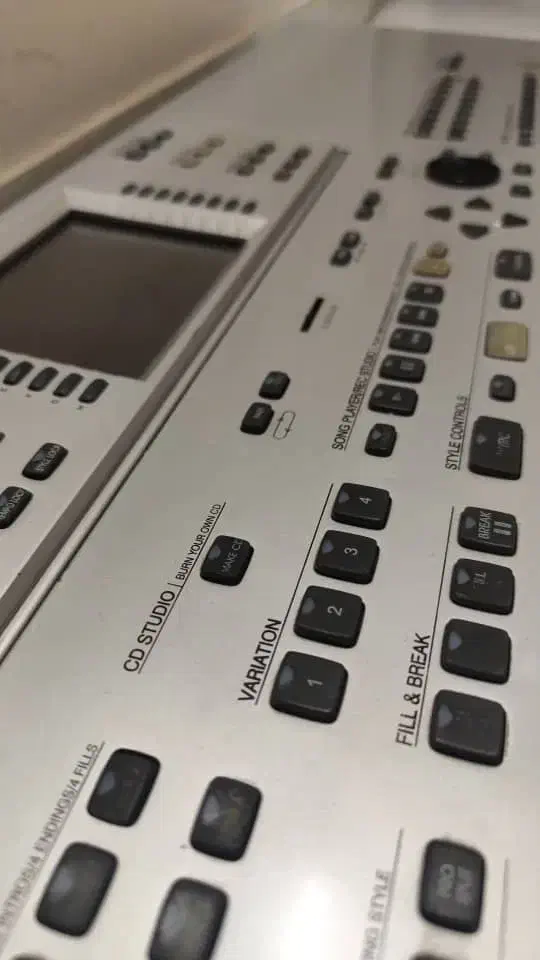 ساز جی ام جنسیس|پیانو، کیبورد، آکاردئون|قزوین, |دیوار