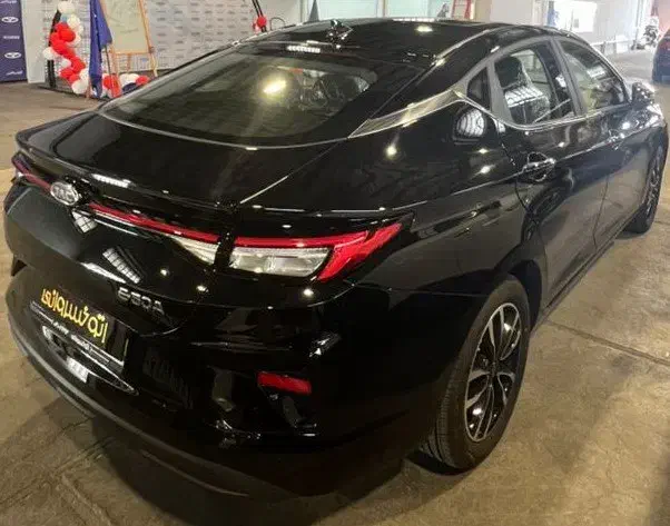 KMC EJ7 کی ام سی|خودرو سواری و وانت|تهران, حکمت|دیوار