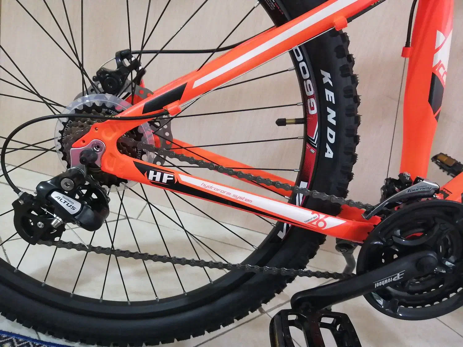 دوچرخه 26 مارک ویوا آکبند|دوچرخه، اسکیت، اسکوتر|اسلام‌شهر, شهرک مهدیه|دیوار