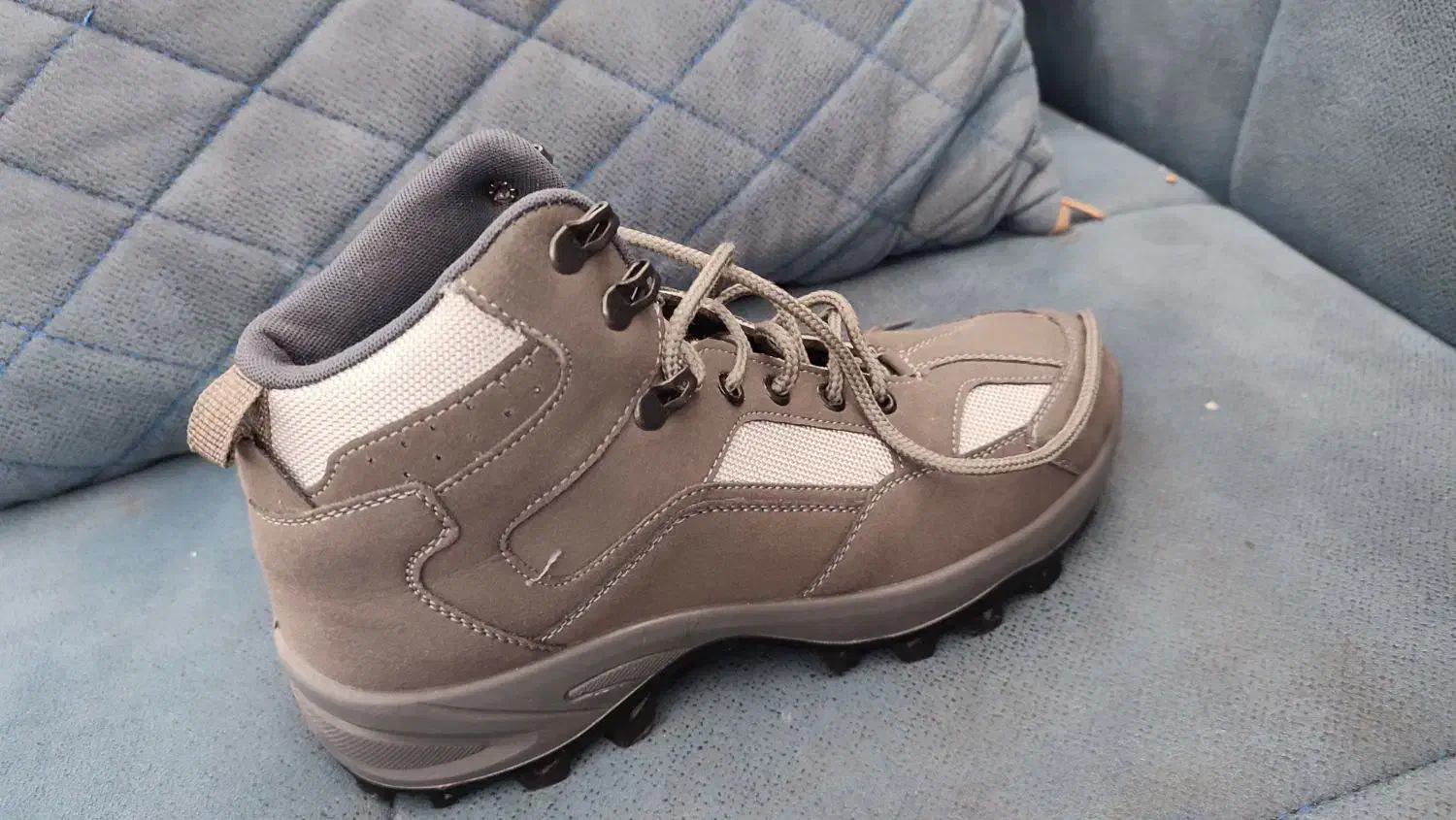 نیم بوت زنانه‌ مناسب کوهنوردی|کیف، کفش، کمربند|تبریز, |دیوار